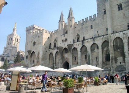 Avignon Vacation Rentals